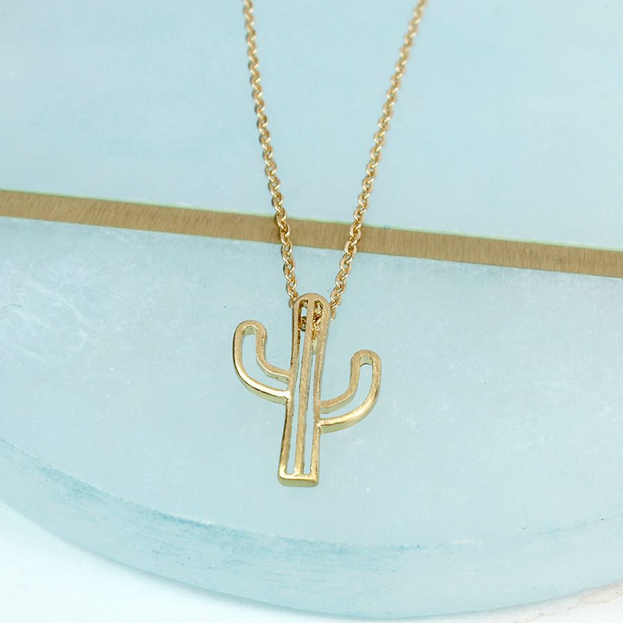 Fine chain necklace with cute cactus shape in a subtle satin finish.