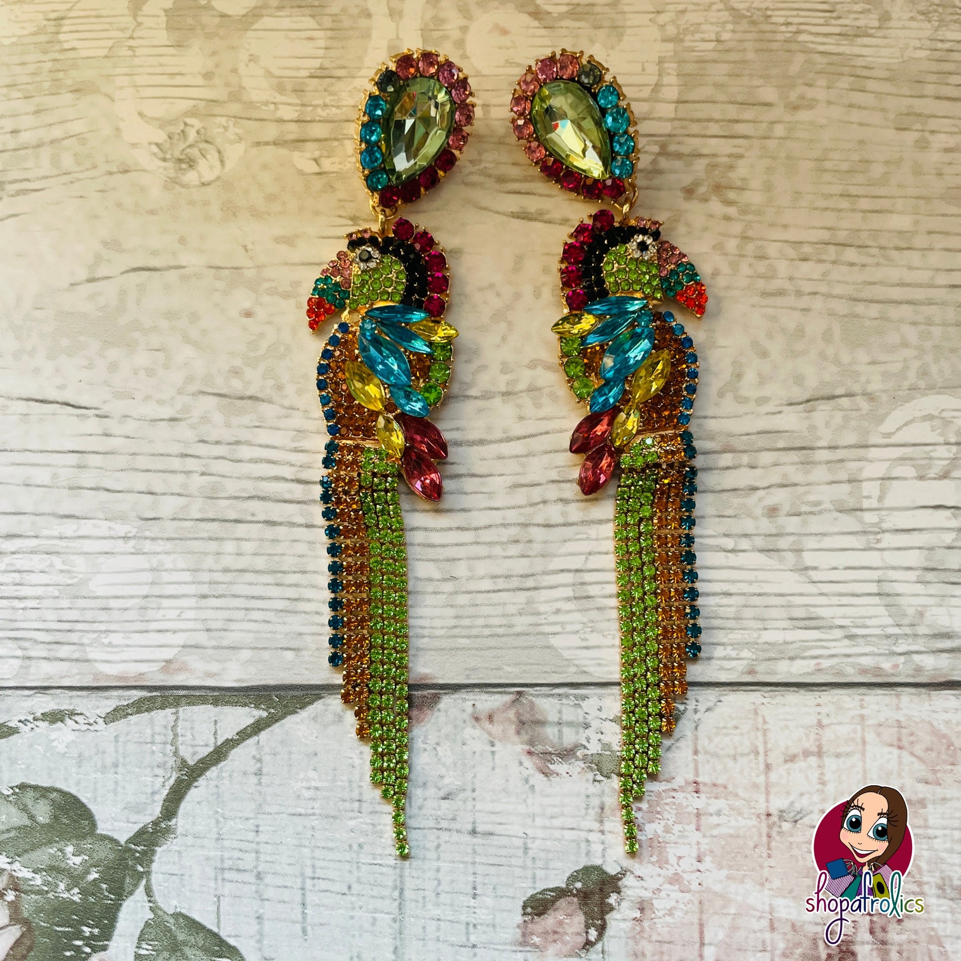 Lovely bird earrings with rhinestone details